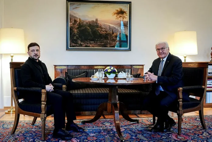 ukraine-crisis-germany-zelenskiy Germany deepens commitment to Ukraine's defence in 10-point plan