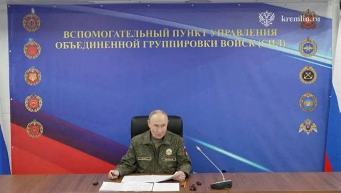 Kremlin says Ukraine should withdraw troops from Donbas, and a Putin-Trump call expected soon