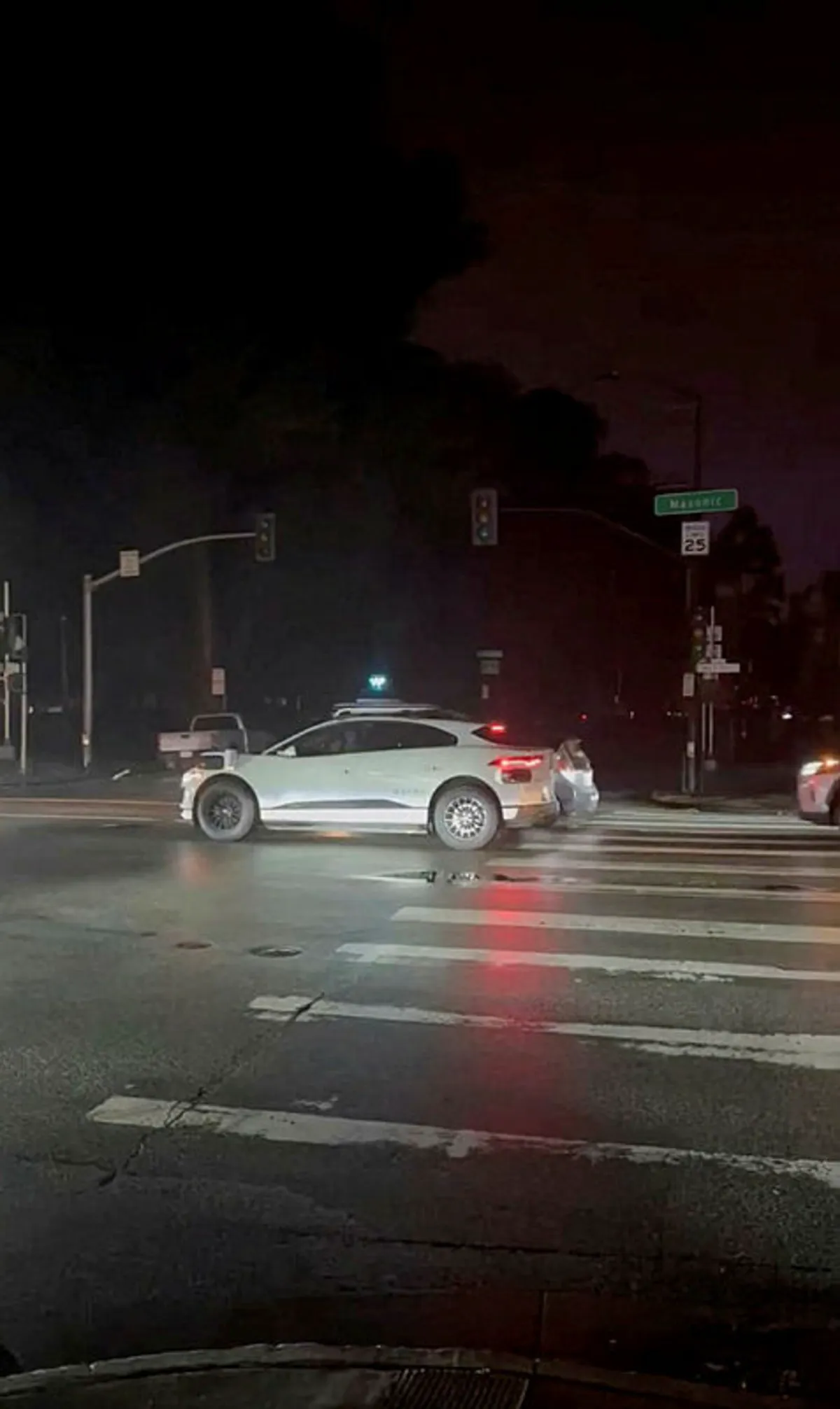 usa-sanfrancisco-outage Power restored for about 95,000 customers after major outage hits San Francisco