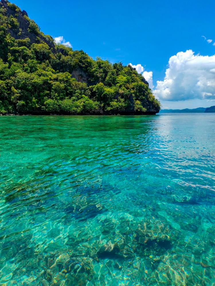 Philippines alarmed over China arrest of alleged Filipino spies Philippines alarmed over China arrest of alleged Filipino spies