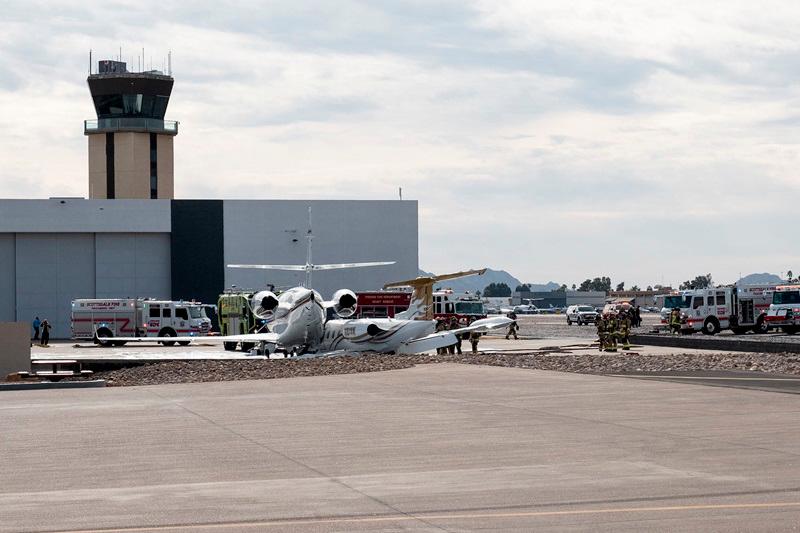 1 dead, 3 hospitalised after two jets collide on airport runway in US' Arizona 1 dead, 3 hospitalised after two jets collide on airport runway in US' Arizona