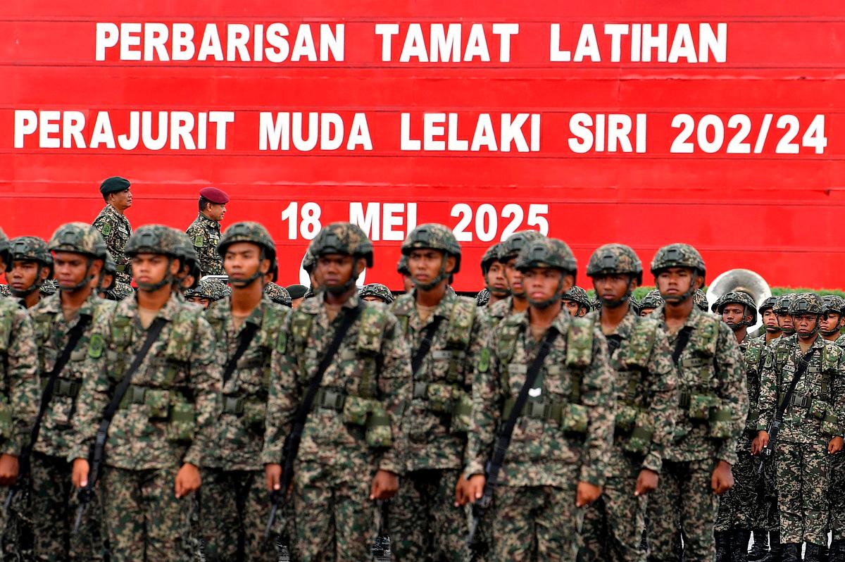 1,319 recruits first batch to enjoy new salary scheme under SSPA - Army Chief 1,319 recruits first batch to enjoy new salary scheme under SSPA - Army Chief