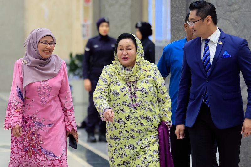 1MDB withdraws lawsuit against Singaporean woman in Rosmah luxury goods case 1MDB withdraws lawsuit against Singaporean woman in Rosmah luxury goods case