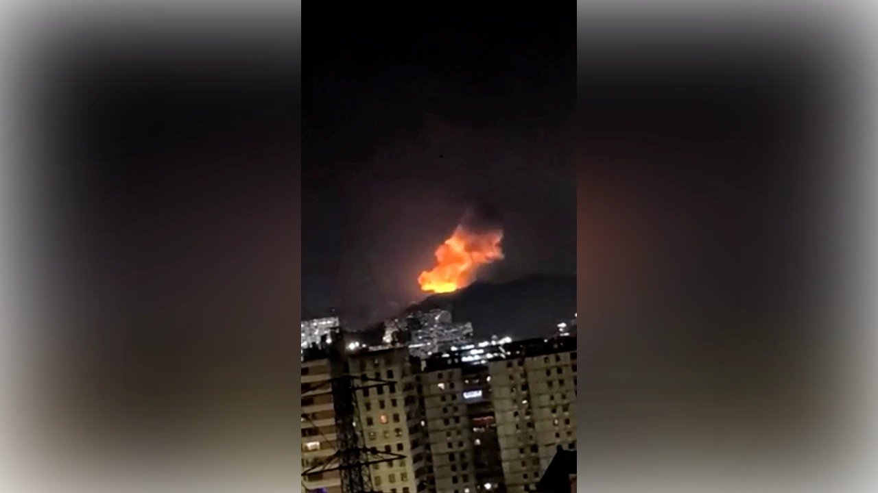 Explosions heard in Caracas as US military pressure on Venezuela escalates