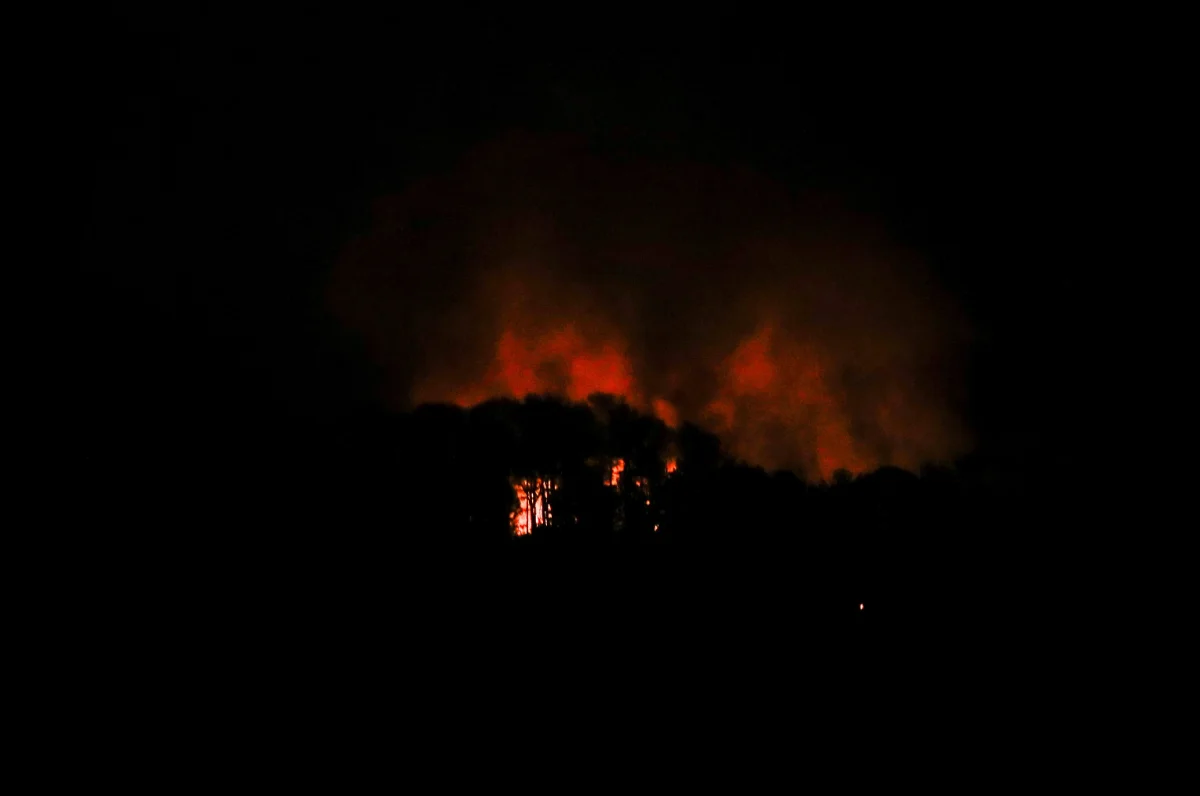 US confirms military strikes in Venezuela after Trump threats US confirms military strikes in Venezuela after Trump threats