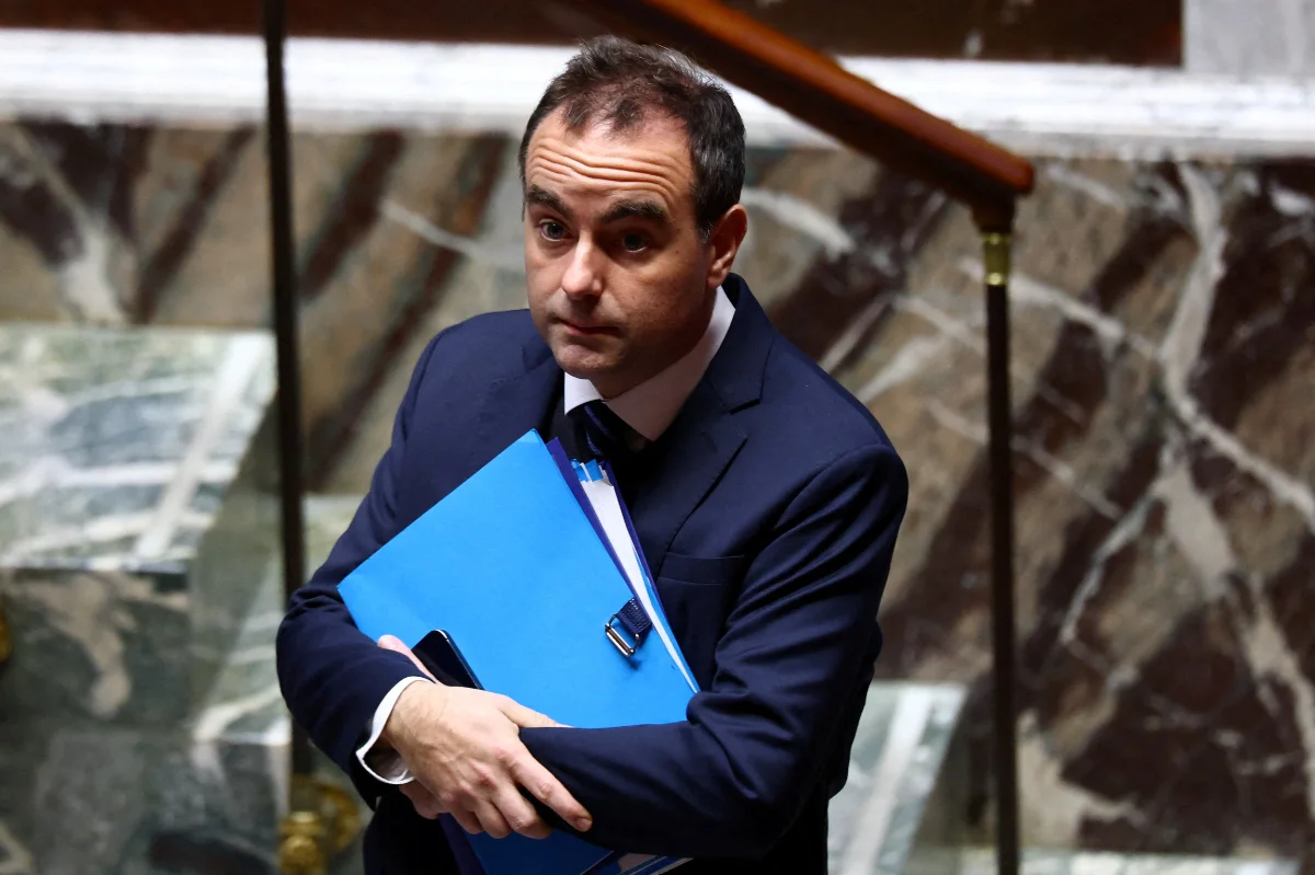 French PM forces budget through parliament without vote