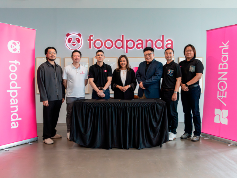 AEON Bank and foodpanda Embark on a Strategic Partnership to Drive Growth and Create Value for Customers, Riders and Merchants AEON Bank and foodpanda Embark on a Strategic Partnership to Drive Growth and Create Value for Customers, Riders and Merchants