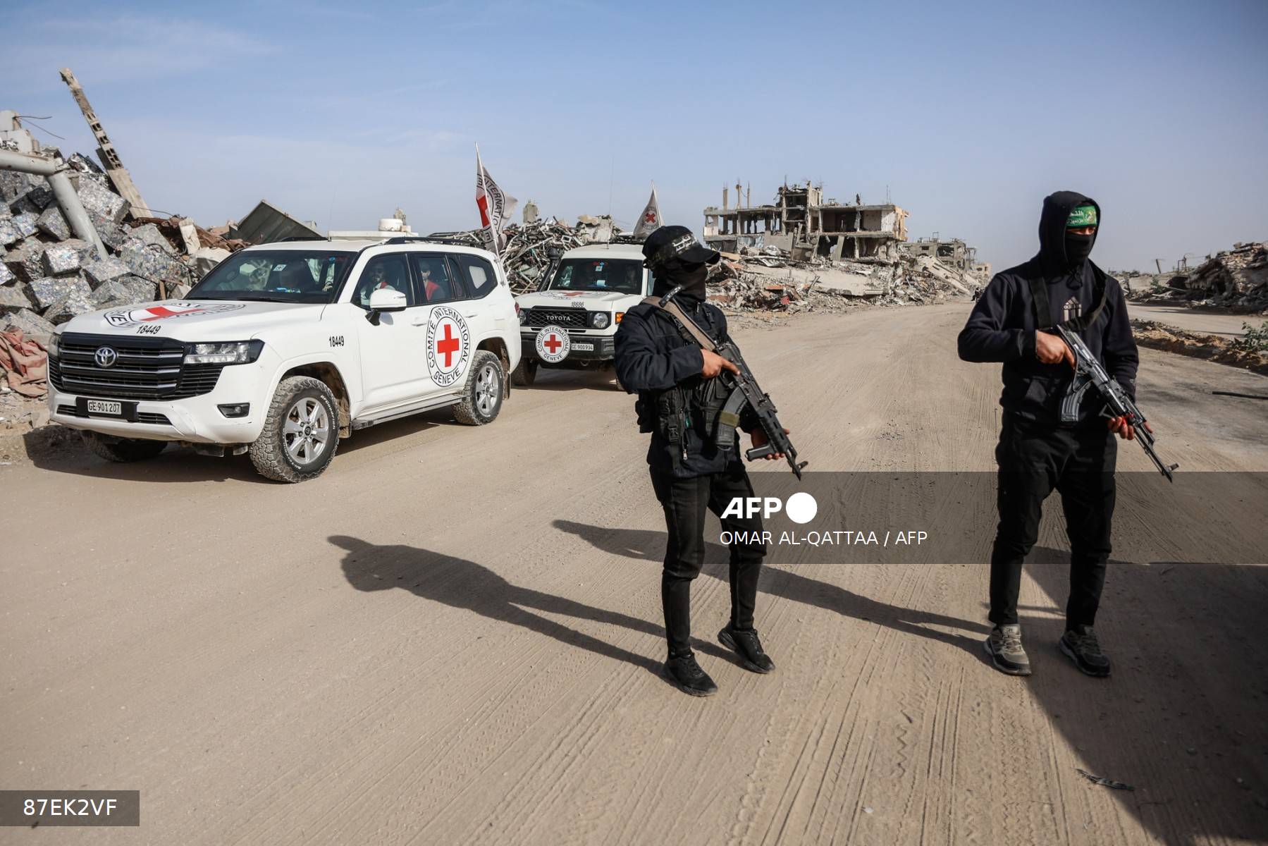 Senior Hamas commander killed in Israeli airstrike on central Gaza Senior Hamas commander killed in Israeli airstrike on central Gaza