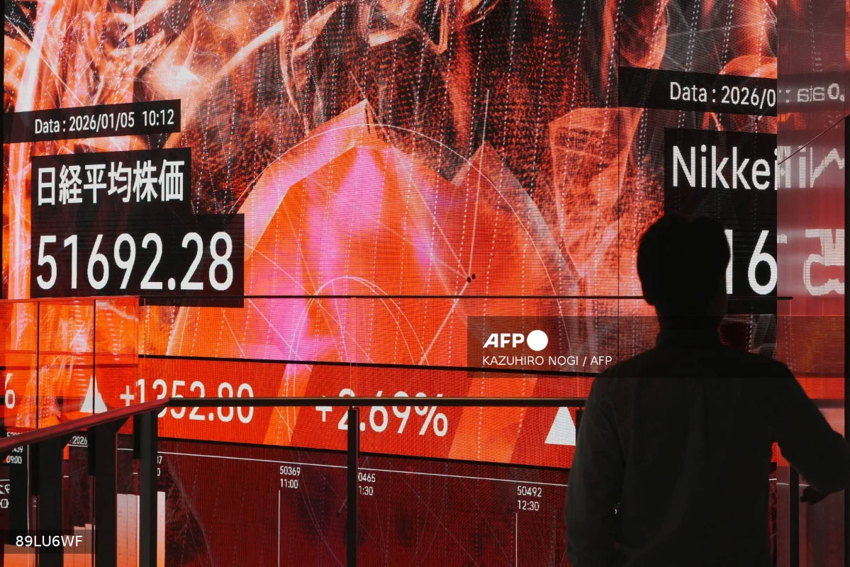 AFP__20260105__89LU6WF__v1__Mockup__JapanEconomy