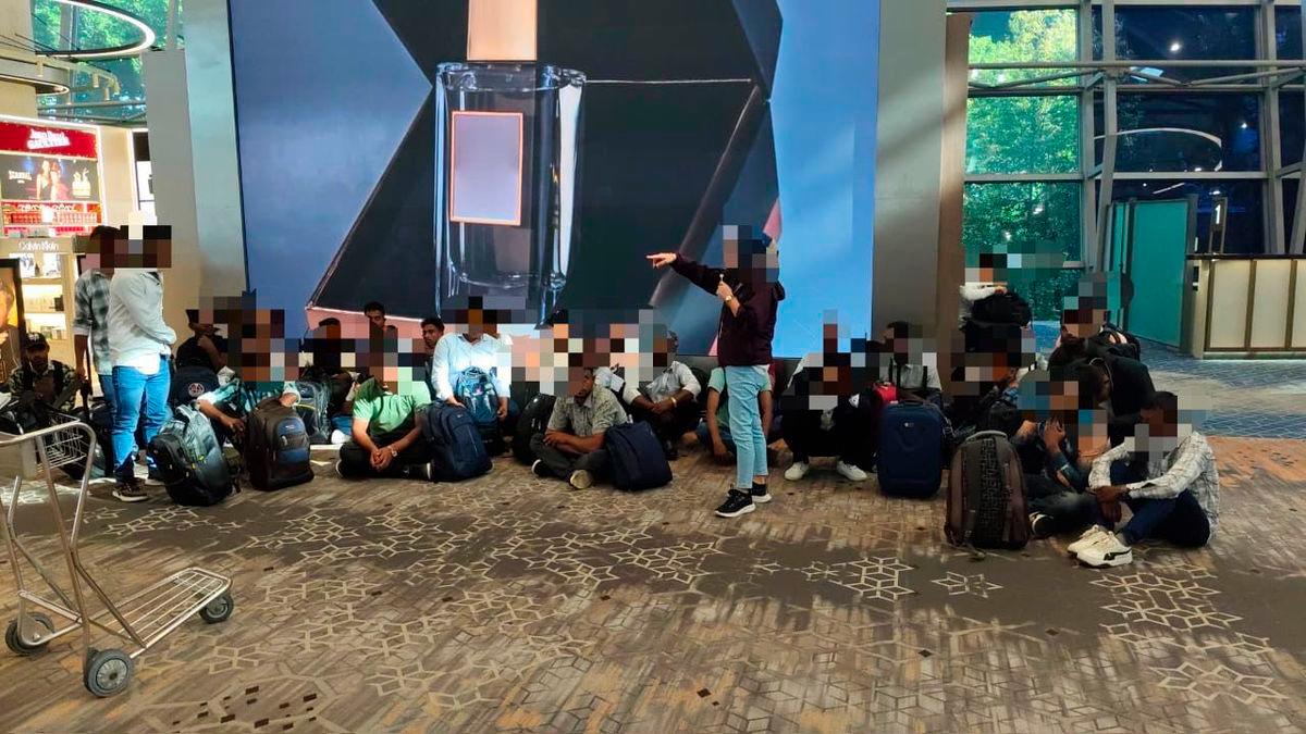 AKPS thwarts attempts by 64 foreigners to enter country without valid documents at KLIA AKPS thwarts attempts by 64 foreigners to enter country without valid documents at KLIA