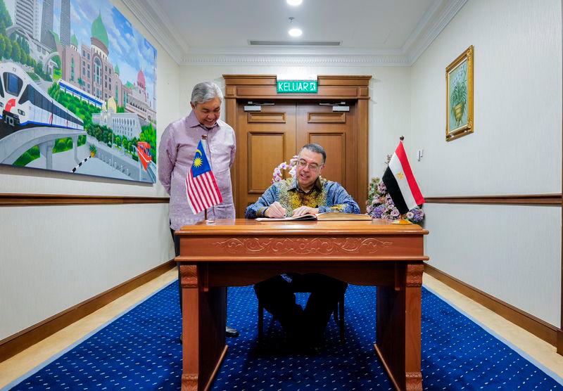 Ahmad Zahid expresses appreciation to Egyptian Ambassador for strengthening bilateral ties