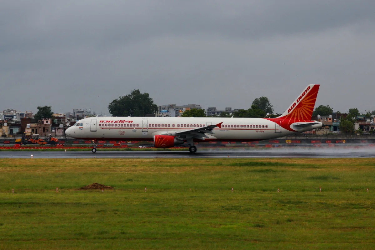 Air_India_pilot_removed_from_duty_after_failing_alcohol_tests_in_Canada Air India pilot removed from duty after failing alcohol tests in Canada
