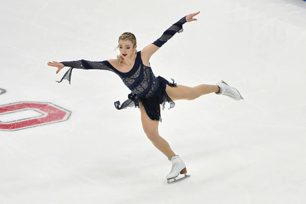 Amber_Glenn_wins_third_straight_US_figure_skating_title_ahead_of_Olympics Amber Glenn wins third straight US figure skating title ahead of Olympics