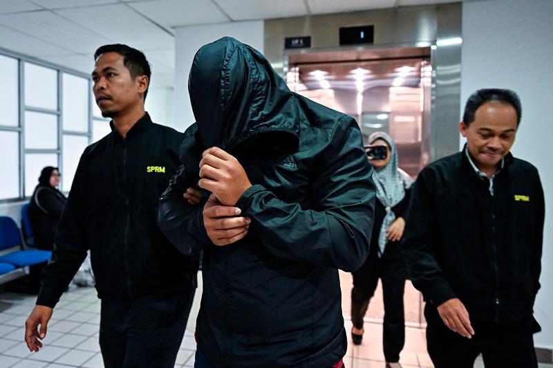 Anggota polis didenda RM5,000 kerana terima rasuah
