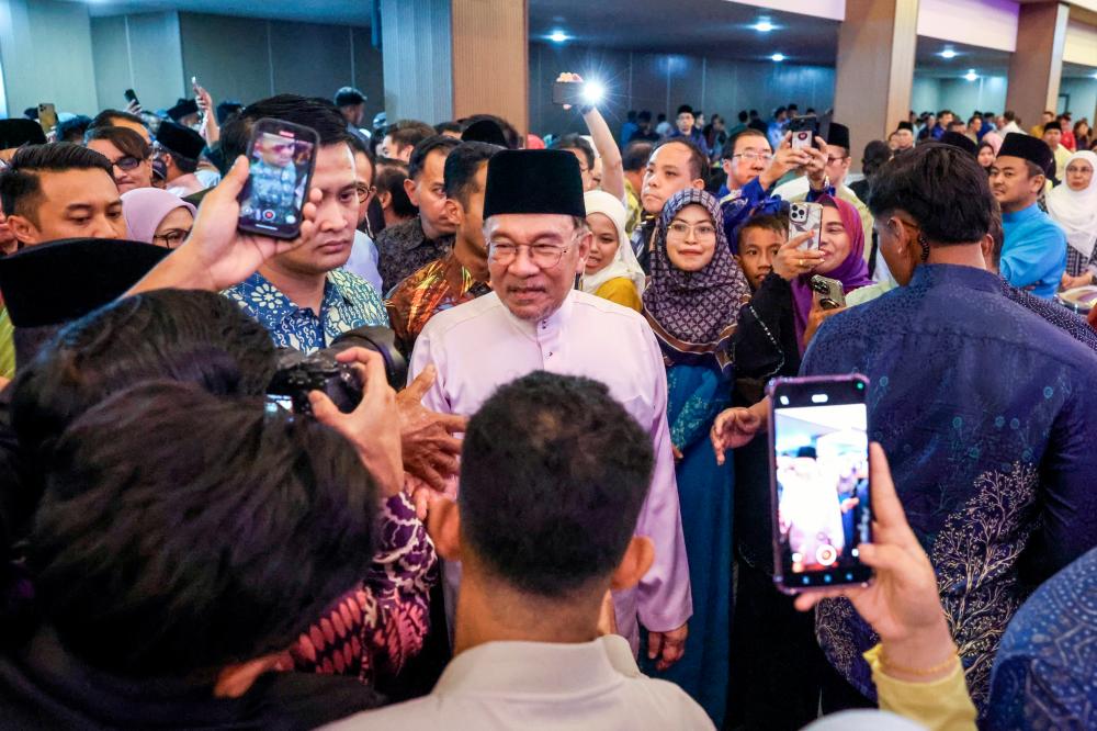 Anwar: ASEAN to act as one on US tariffs Anwar: ASEAN to act as one on US tariffs