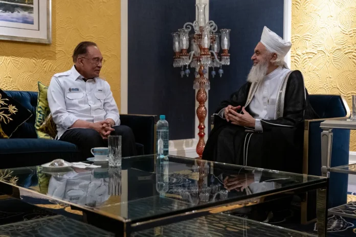 Anwar Facebook AL-AQSA MOSQUE IMAM PRAISES MALAYSIA’S CONTINUED SUPPORT FOR PALESTINIANS - PM ANWAR