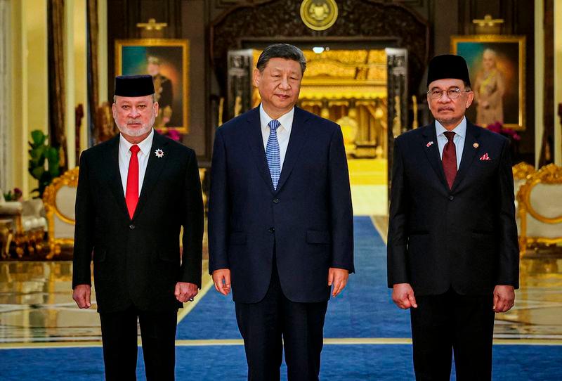 Anwar, President Xi hold meeting to deepen bilateral, traditional friendship