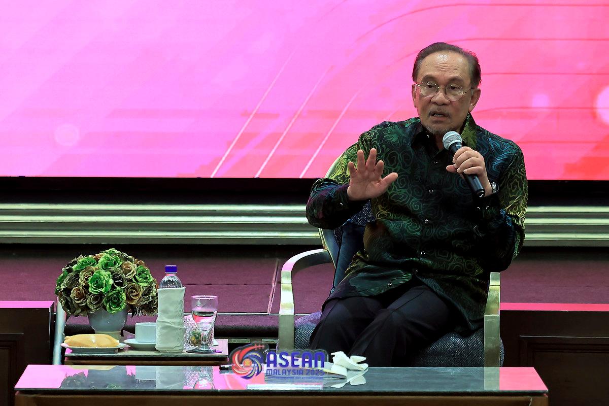 Anwar outlines bold ASEAN vision with economic integration, regional power grid initiative Anwar outlines bold ASEAN vision with economic integration, regional power grid initiative