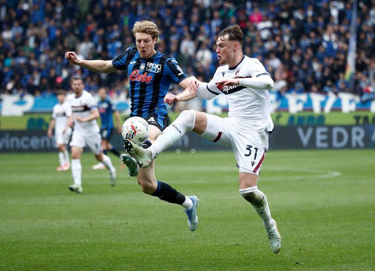 Atalanta beat Bologna to relaunch Champions League bid