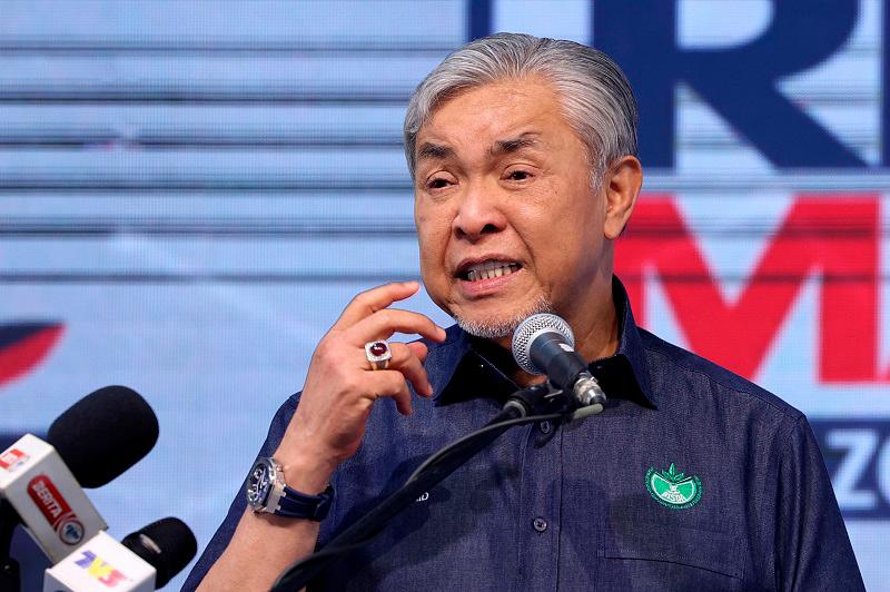 Ayer Kuning polls: Ahmad Zahid pleased with BN-PH collaboration Ayer Kuning polls: Ahmad Zahid pleased with BN-PH collaboration