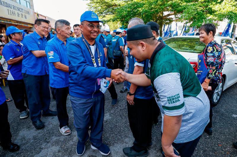 Ayer Kuning polls: BN candidate promises tangible development, youth empowerment Ayer Kuning polls: BN candidate promises tangible development, youth empowerment
