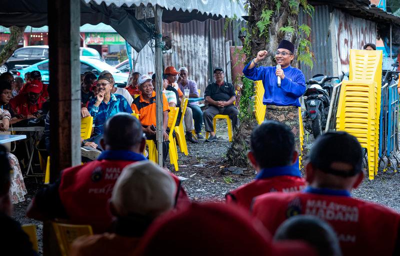 Ayer Kuning polls: BN holds advantage, analysts say Ayer Kuning polls: BN holds advantage, analysts say