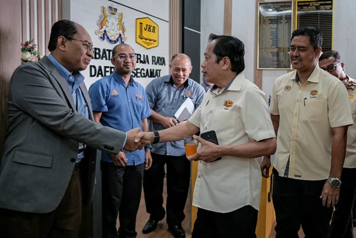 BN tidak ambil mudah saingan PRK Kinabatangan dan Lamag BN tidak ambil mudah saingan PRK Kinabatangan dan Lamag