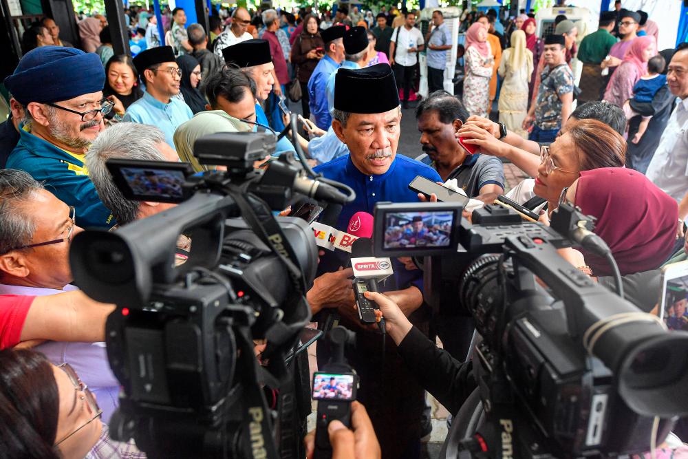 BN told not to underestimate opposition in Ayer Kuning by-election BN told not to underestimate opposition in Ayer Kuning by-election