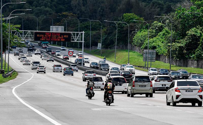 ‘Balik kerja’ rush: Traffic congested on major arteries ‘Balik kerja’ rush: Traffic congested on major arteries