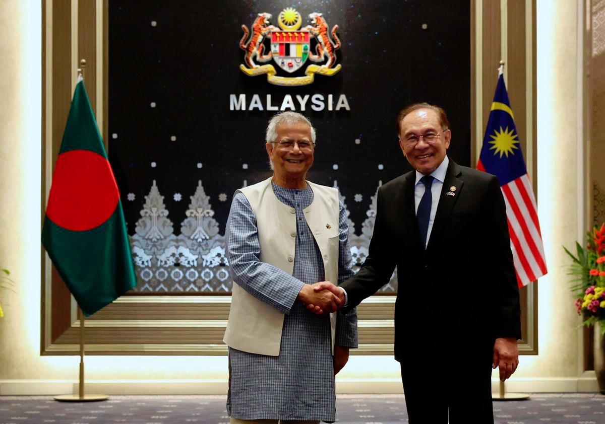 Bangladesh seeks Malaysia’s support in rebuilding efforts post-uprising Bangladesh seeks Malaysia’s support in rebuilding efforts post-uprising
