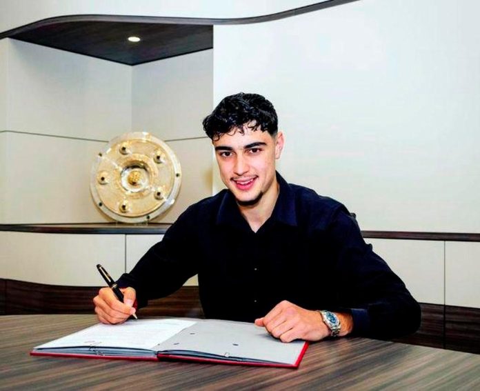 Bayern's Pavlovic suffers eye socket fracture