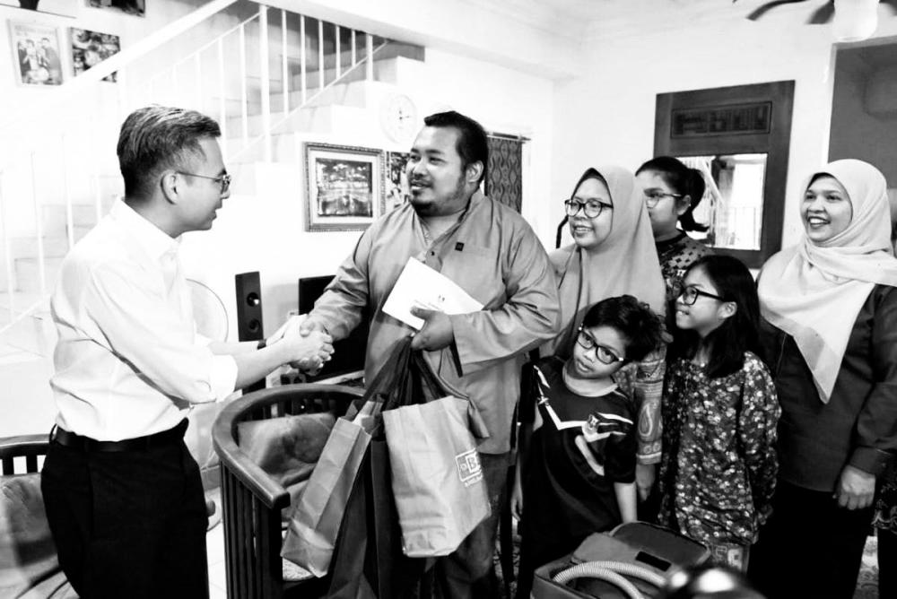 Bekas wartawan Utusan Melayu Muhammad Basir selamat dikebumikan