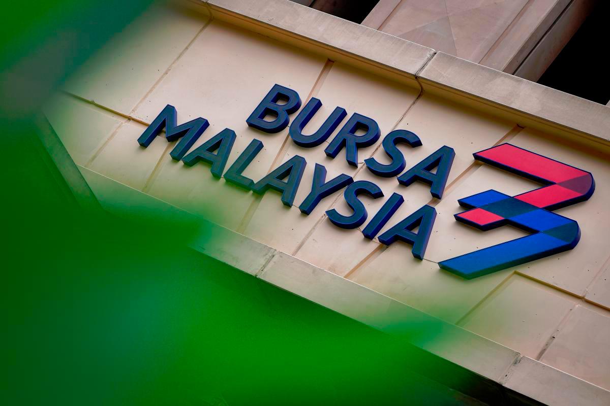Bursa Malaysia dibuka tinggi berikutan belian semasa harga rendah Bursa Malaysia dibuka tinggi berikutan belian semasa harga rendah