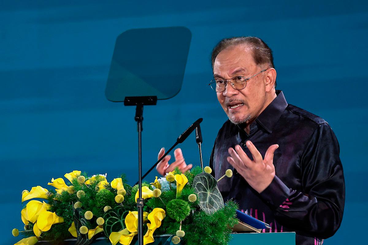 Businesses should seize opportunities created by successful conclusion of ASEAN-GCC-China Summit - PM Anwar Businesses should seize opportunities created by successful conclusion of ASEAN-GCC-China Summit - PM Anwar