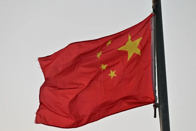 Chinese authorities detain two underground church leaders