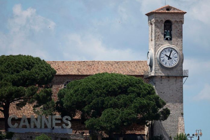 Cannes hit by power cut as film festival draws to a close