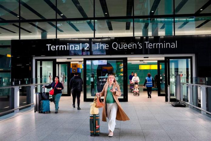 Cause of Heathrow shutdown fire still unknown, initial report says Cause of Heathrow shutdown fire still unknown, initial report says