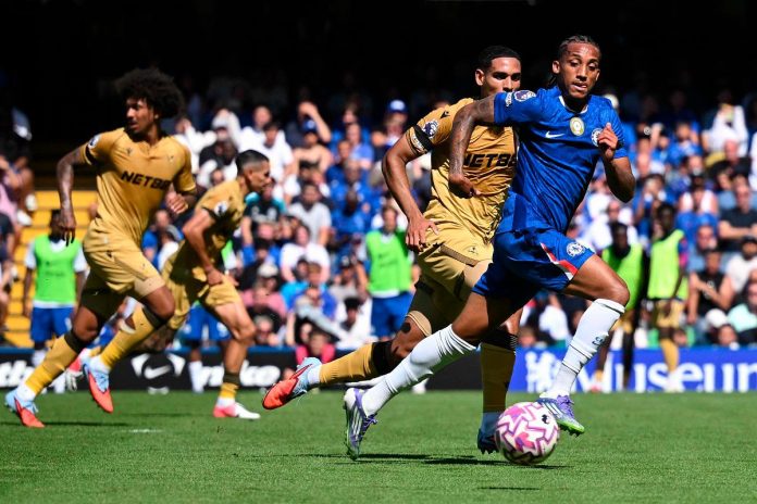 Chelsea held by Crystal Palace in Premier League opener