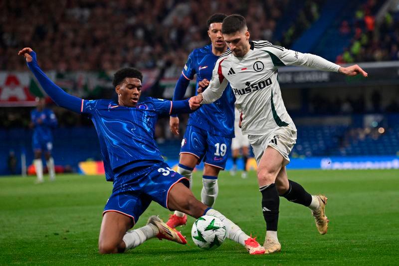 Chelsea squeeze into Conference semis despite Legia defeat Chelsea squeeze into Conference semis despite Legia defeat