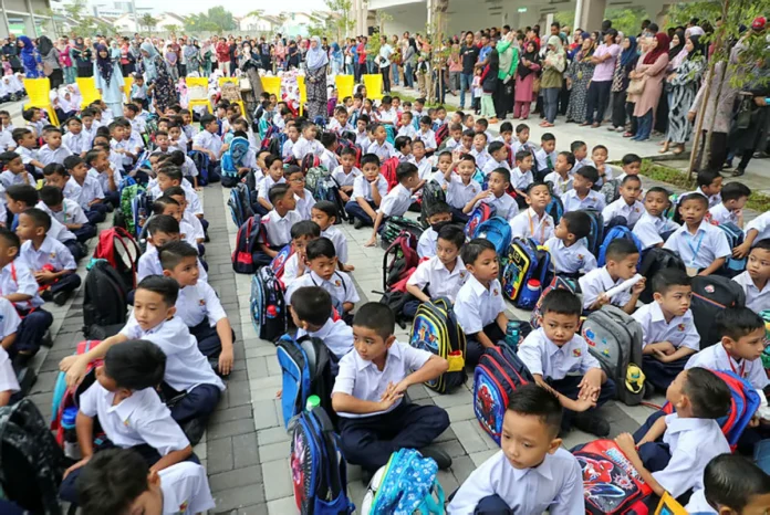 Children starting Year One at age six to finish school at 16