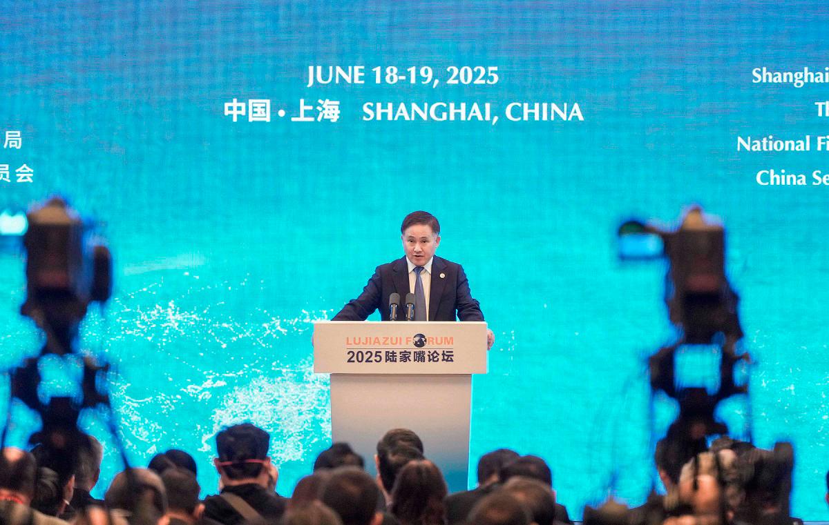 China central bank chief warns against unilateralism in currency, payments policies