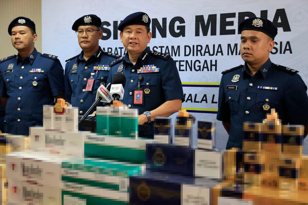 Cigarette smuggling syndicate busted using abandoned building as storage facility