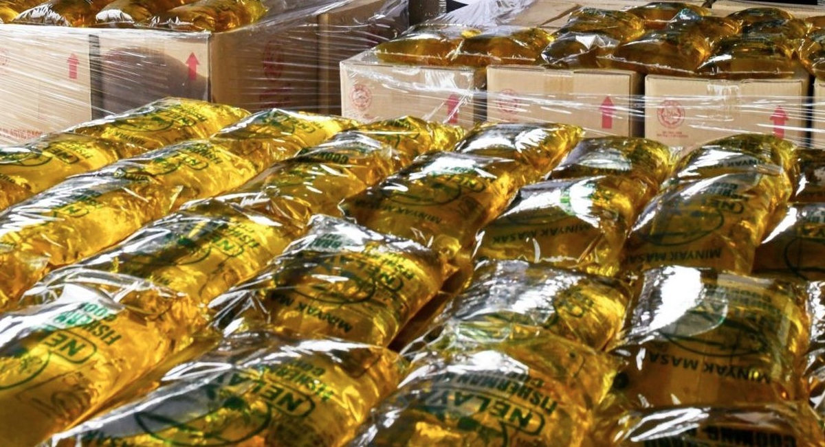 Cooking oil packaging factory raided over use of illegal halal logo