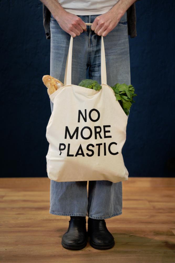 Cultivating plastic-free lifestyle