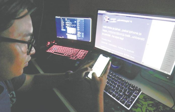 Cyberbullying, misinformation threat to societal harmony Cyberbullying, misinformation threat to societal harmony