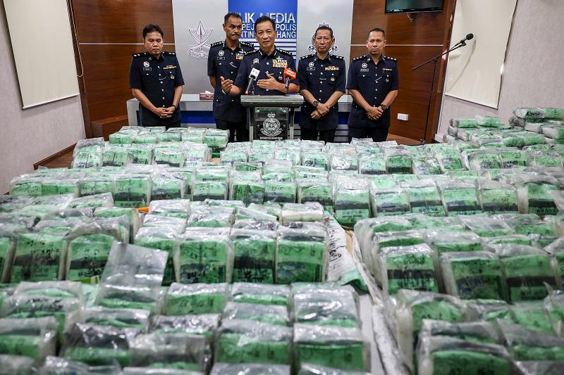 Dadah hampir RM15 juta ditemukan dalam kenderaan di LPT 1