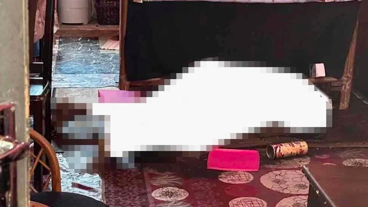 Decomposing body of elderly woman found in locked Kuala Krai flat Decomposing body of elderly woman found in locked Kuala Krai flat