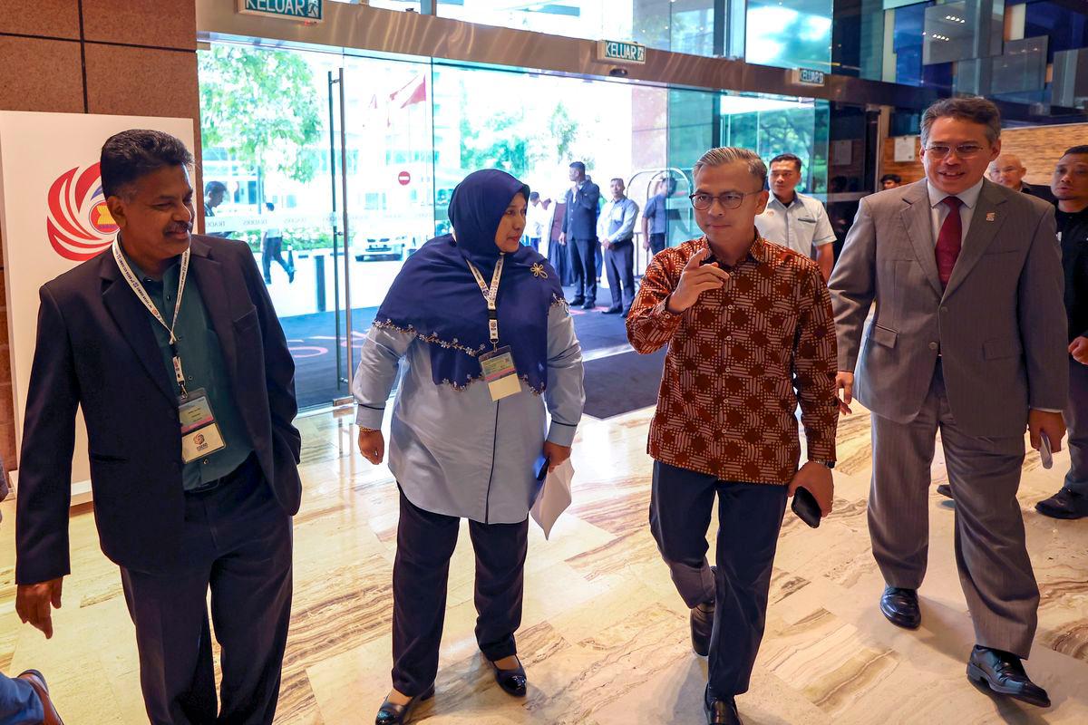 Deklarasi Kuala Lumpur akan dilancarkan sempena Sidang Kemuncak ASEAN ke-46 - Fahmi