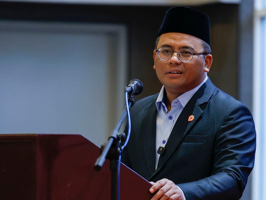 Delineation between Putrajaya, Selangor to be finalised by year end - Amirudin Delineation between Putrajaya, Selangor to be finalised by year end - Amirudin
