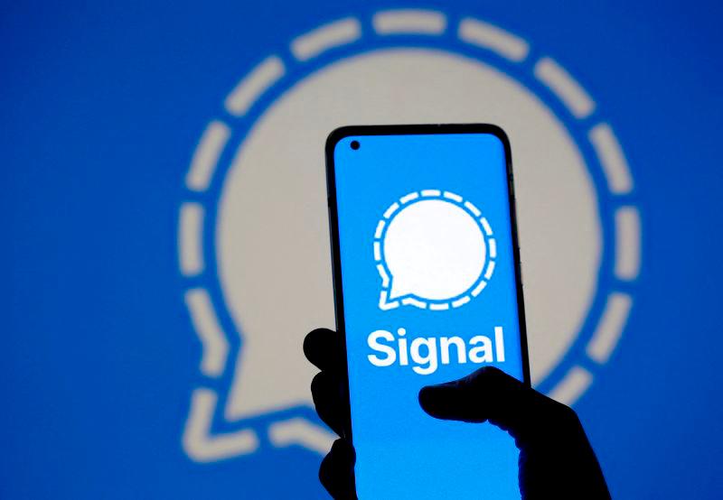 Democrats urge US Justice Department probe of war plans discussion on Signal Democrats urge US Justice Department probe of war plans discussion on Signal